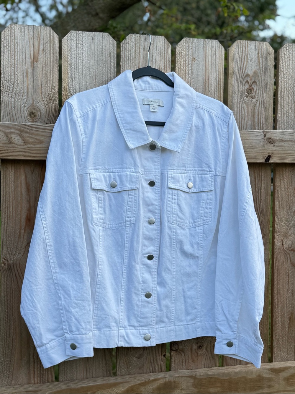 CJ Banks White Denim Trucker Jacket Women’s 3X Classic Everyday